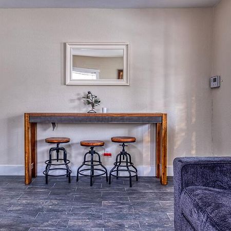 Villa 4Br Victorian Walk To Uc Davis & Shriner Med Cen Sacramento Esterno foto