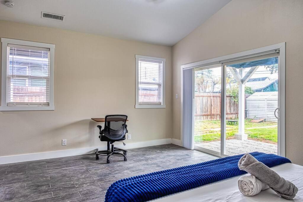 Villa 4Br Victorian Walk To Uc Davis & Shriner Med Cen Sacramento Esterno foto