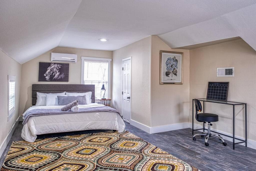 Villa 4Br Victorian Walk To Uc Davis & Shriner Med Cen Sacramento Esterno foto